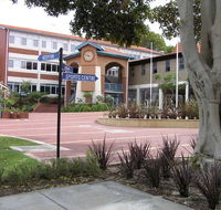 Iona Presentation College