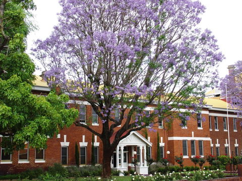 Perth College - Education Melbourne 2