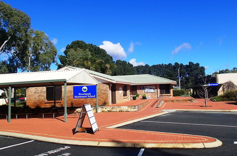 Riverlands Montessori School - Education Melbourne 6