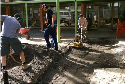 Lynall Hall Community School - Education Melbourne 1