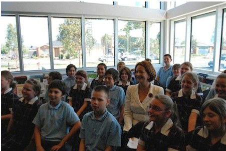 Manor Lakes P12 College - Education Melbourne 2